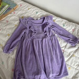 H&M Lavender Ruffle Long-Sleeve Knit Dress